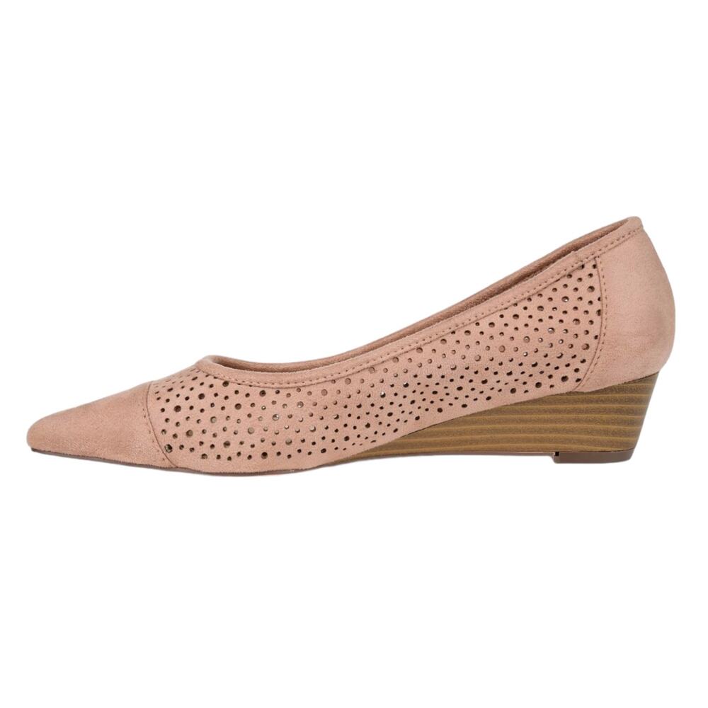 Journee Women's Finnola Wedge Pump Blush Size 12